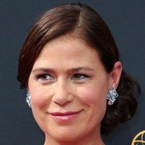 Maura Tierney