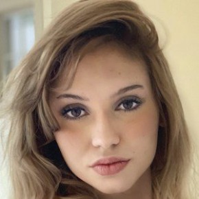 Maya Waverly