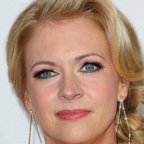 Melissa Joan Hart