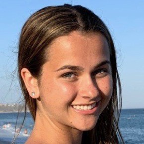 Mia Clark