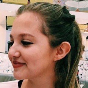 Mia McKenna-Bruce