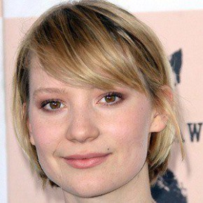 Mia Wasikowska