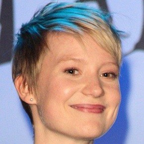 Mia Wasikowska