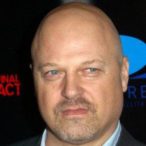 Michael Chiklis