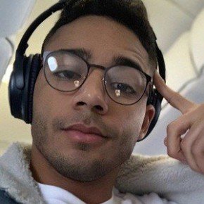 Michael Evans Behling