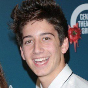 Milo Manheim
