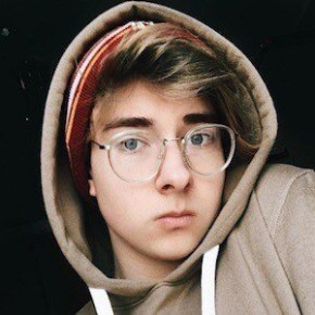 Misha Maksimov