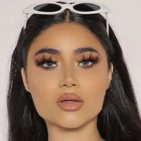 Nadia Almualem