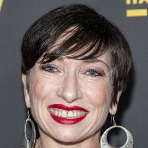 Naomi Grossman