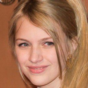 Nell Tiger Free