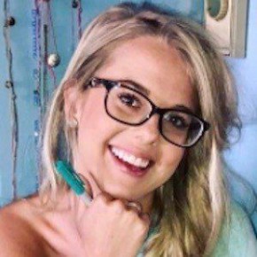 Nicole Franzel