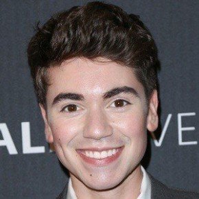 Noah Galvin