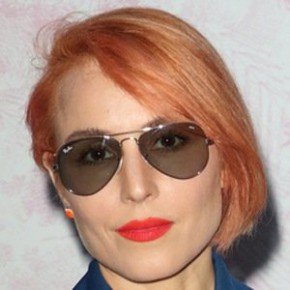 Noomi Rapace