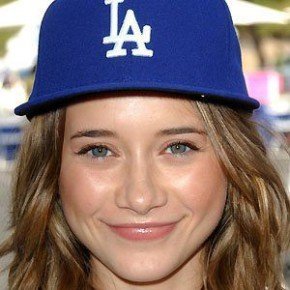 Olesya Rulin