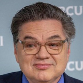 Oliver Platt