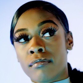 Queona Martin-Williams