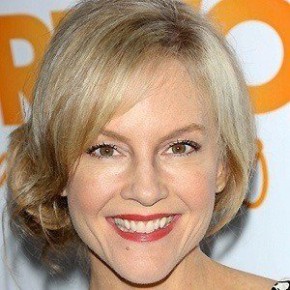 Rachael Harris