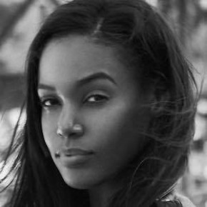 Raelia Lewis