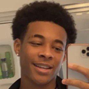 Randal Dennis Jr.