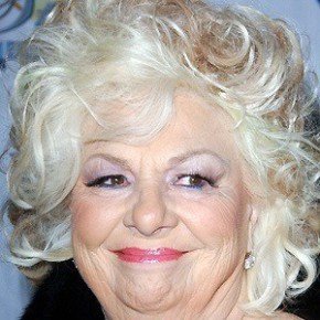 Renee Taylor