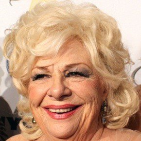 Renee Taylor