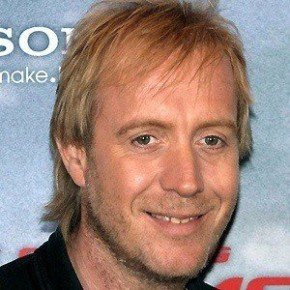 Rhys Ifans