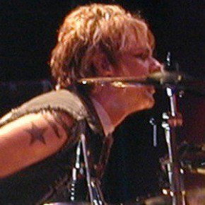 Rikki Rockett