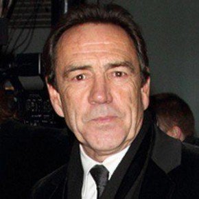 Robert Lindsay