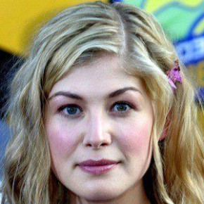 Rosamund Pike