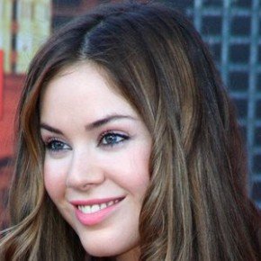 Roxanne McKee