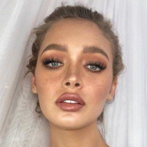 Roxy Horner