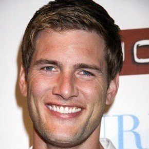 Ryan McPartlin