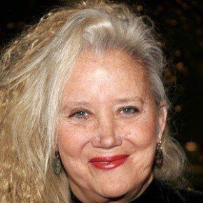 Sally Kirkland