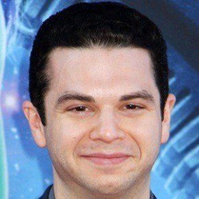 Samm Levine