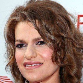 Sandra Bernhard
