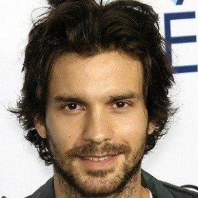 Santiago Cabrera