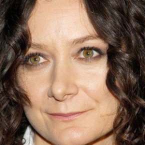 Sara Gilbert