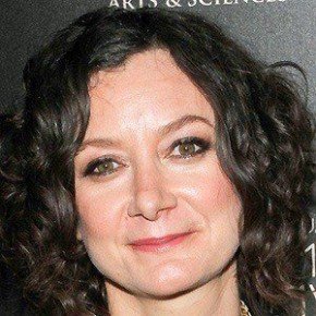 Sara Gilbert