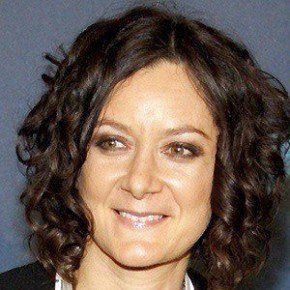 Sara Gilbert