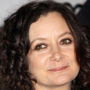 Sara Gilbert