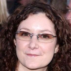 Sara Gilbert