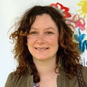 Sara Gilbert