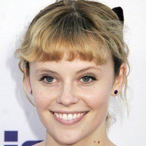 Sarah Ramos