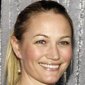Sarah Wynter