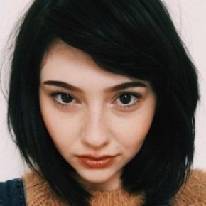 Savannah Brown