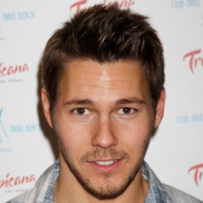 Scott Clifton