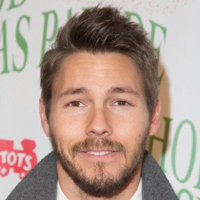 Scott Clifton