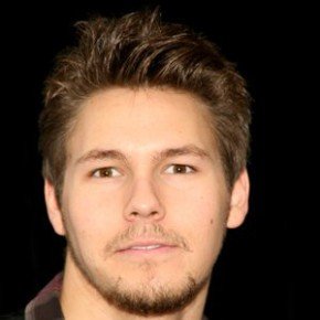 Scott Clifton