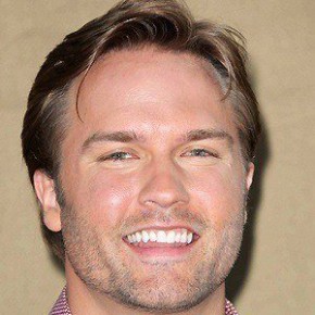 Scott Porter