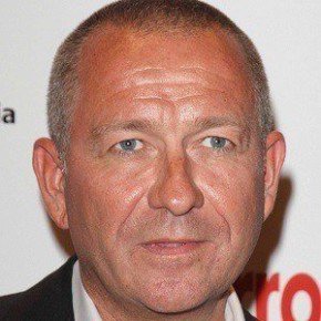 Sean Pertwee